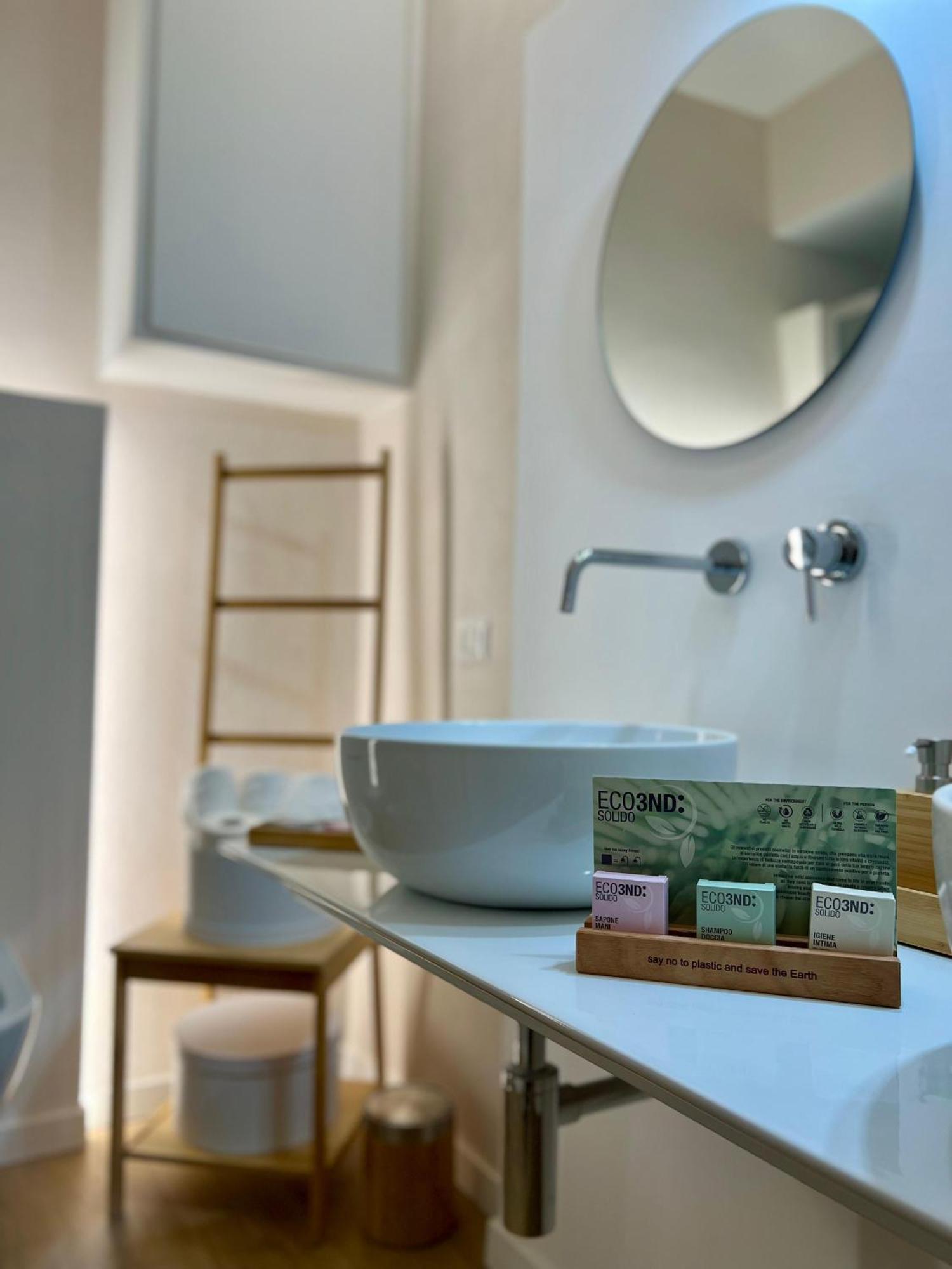 Elena'S Suite Sutri Exterior photo