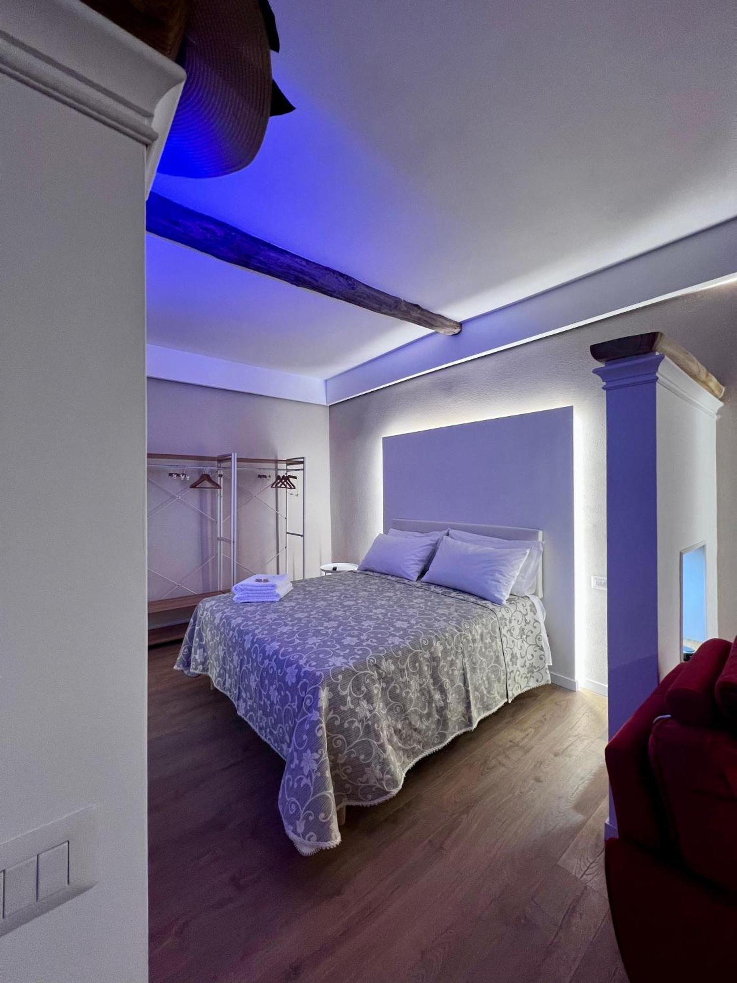 Elena'S Suite Sutri Exterior photo